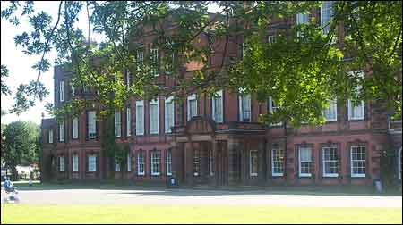 hall_01.jpg